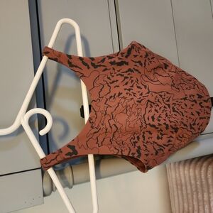 lululemon athletica Brown and Black Crop Top